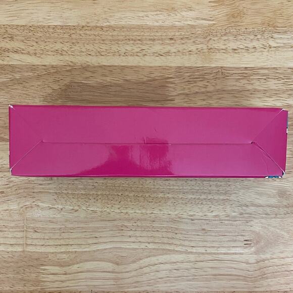 Hello Kitty by Sanrio Freeze Gel Mini Cups 1.5 oz - Picture 8 of 9